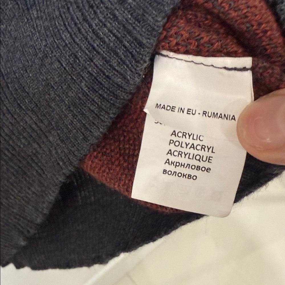 Codice Men’s Pullover Wool Sweater - image 5